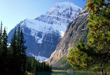 摩纳哥客场逆袭，成功击败对手